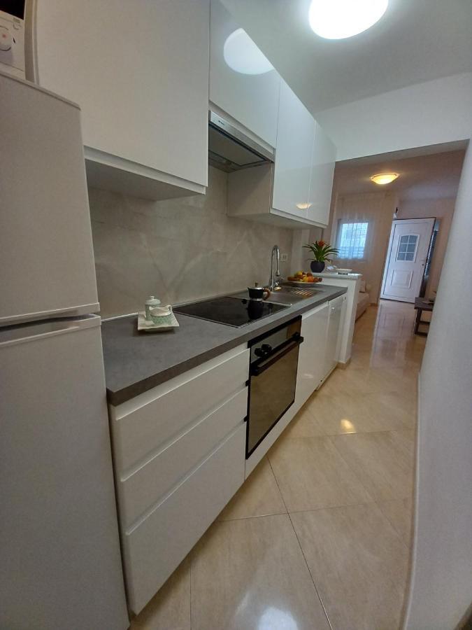 Melody Apartment Porec Bagian luar foto